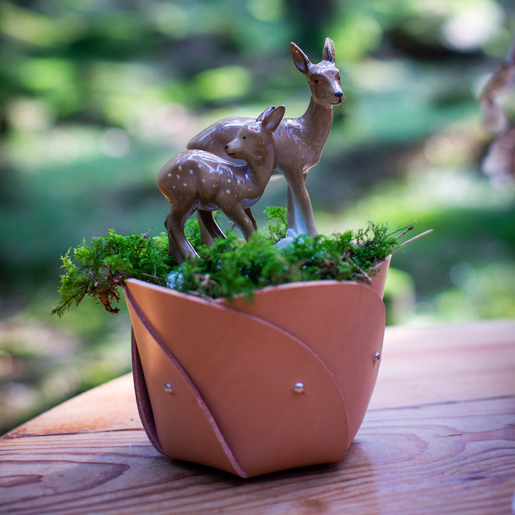 Poppy Natural Leather Basket