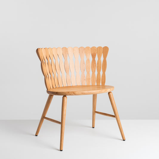Spira Lounge Chair Oak