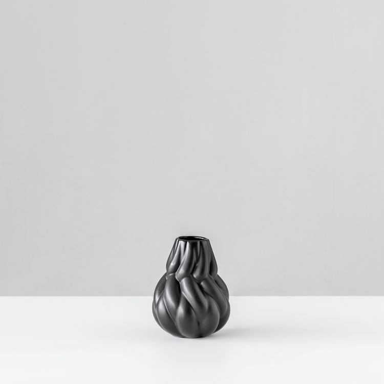 Eda Vase (Black)