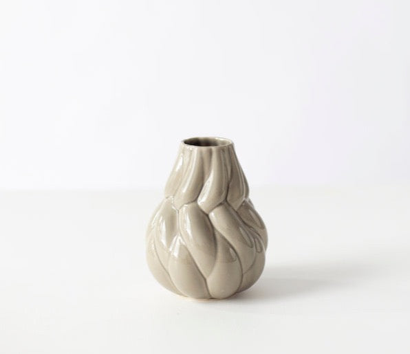 Eda Vase (Warm Grey)