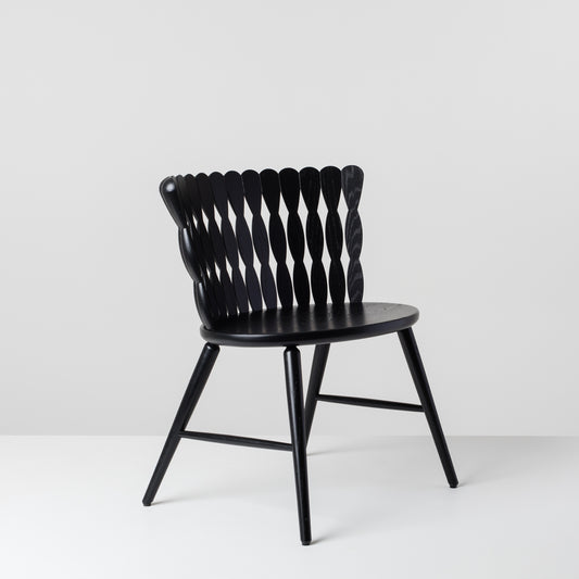 Spira Lounge Chair Black Pigmented Oak