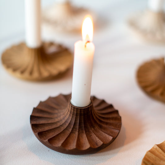Daggkåpa Candle Holder (Walnut)